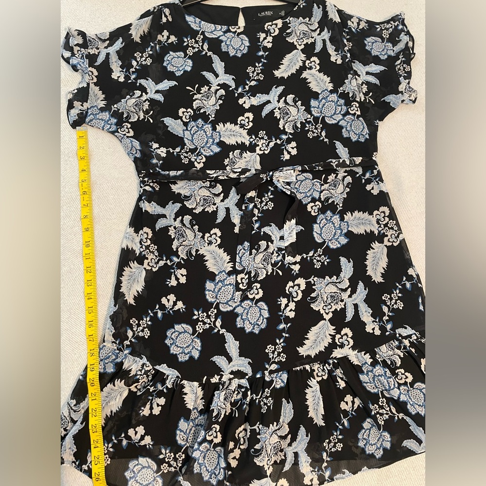 BEAUTIFUL Lauren Ralph Lauren Dress SZ 16 Flutter Sleeves Flowy